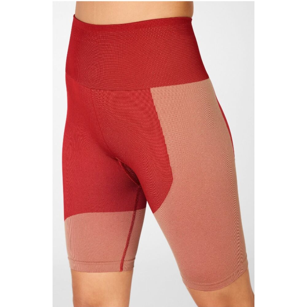 NWT Fabletics Seamless High SeaWaisted Color Block Stretchy Shorts SZ M